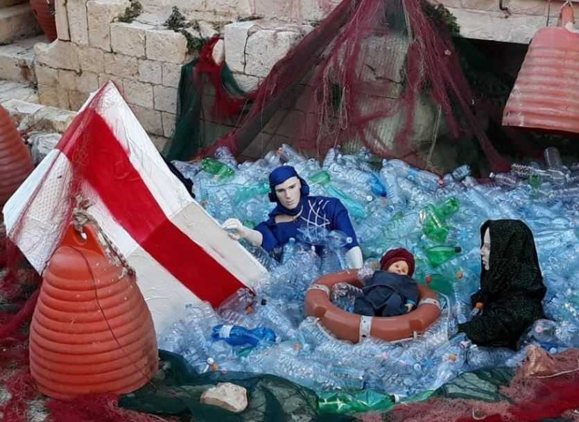 Foto La Repubblica - bari - migranti naufraghi natività